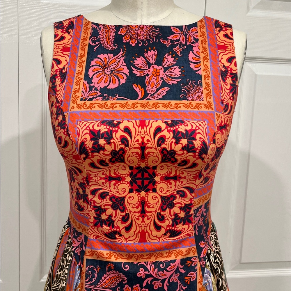 Avec Les Filles Floral Patchwork Sleeveless Dress - Picture 9 of 12
